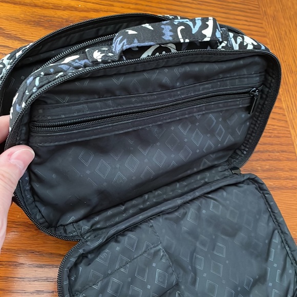 Vera Bradley bundle - Picture 3 of 8